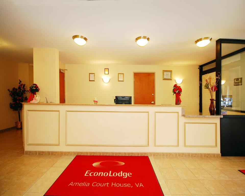 Econo Lodge Amelia Court House Interiør billede